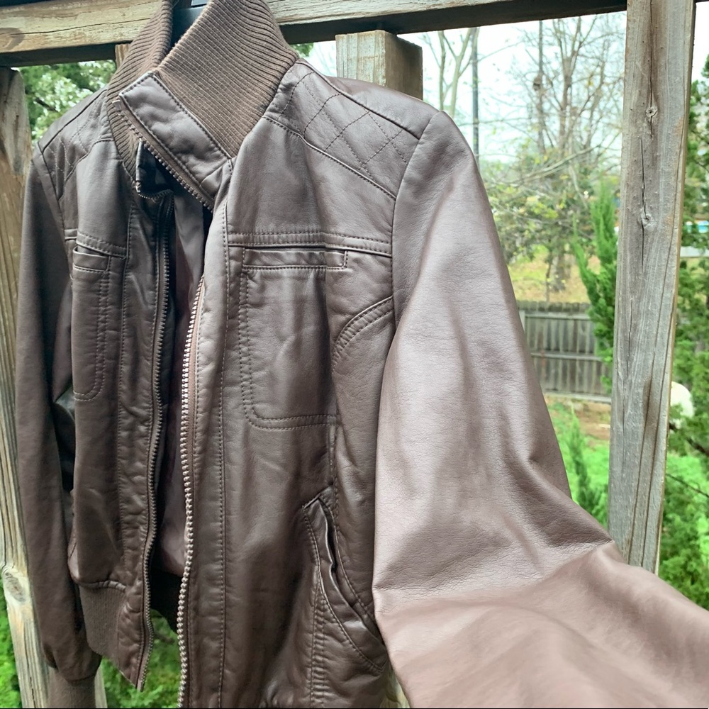 Jacket - Picture 2 of 4